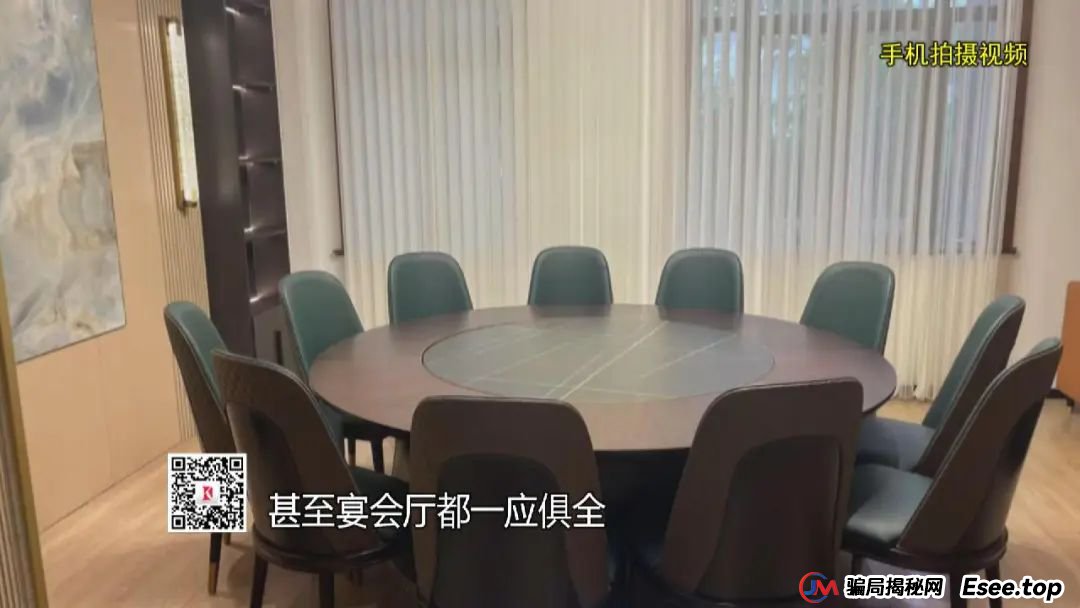 太炸裂了！沪一家庭主妇甩掉前夫，花费上亿包养小10岁新老公...